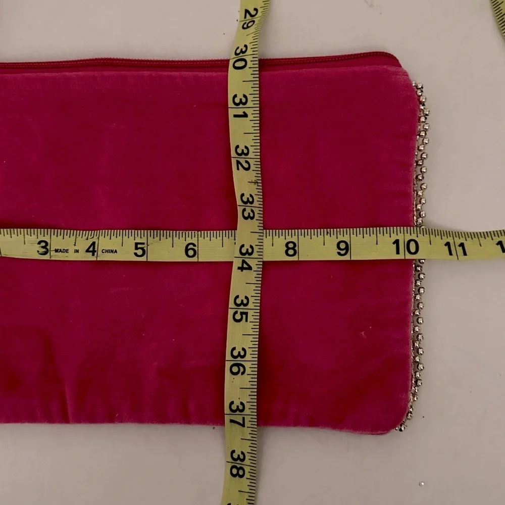 Jane Marie Velvet Clutch w/gold detail and adorable Tassel - Pink NWT